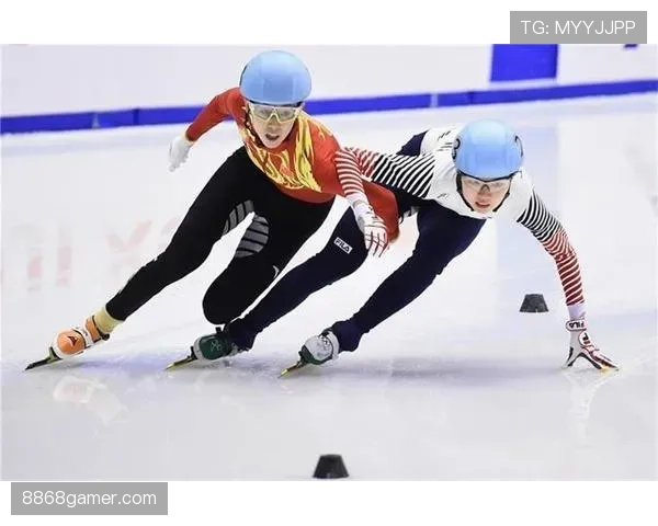拉人犯规的判罚标准与裁判判定细节解析